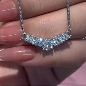 5 stone V necklace 925 Sterling silver, 18ct white gold overlay NEW